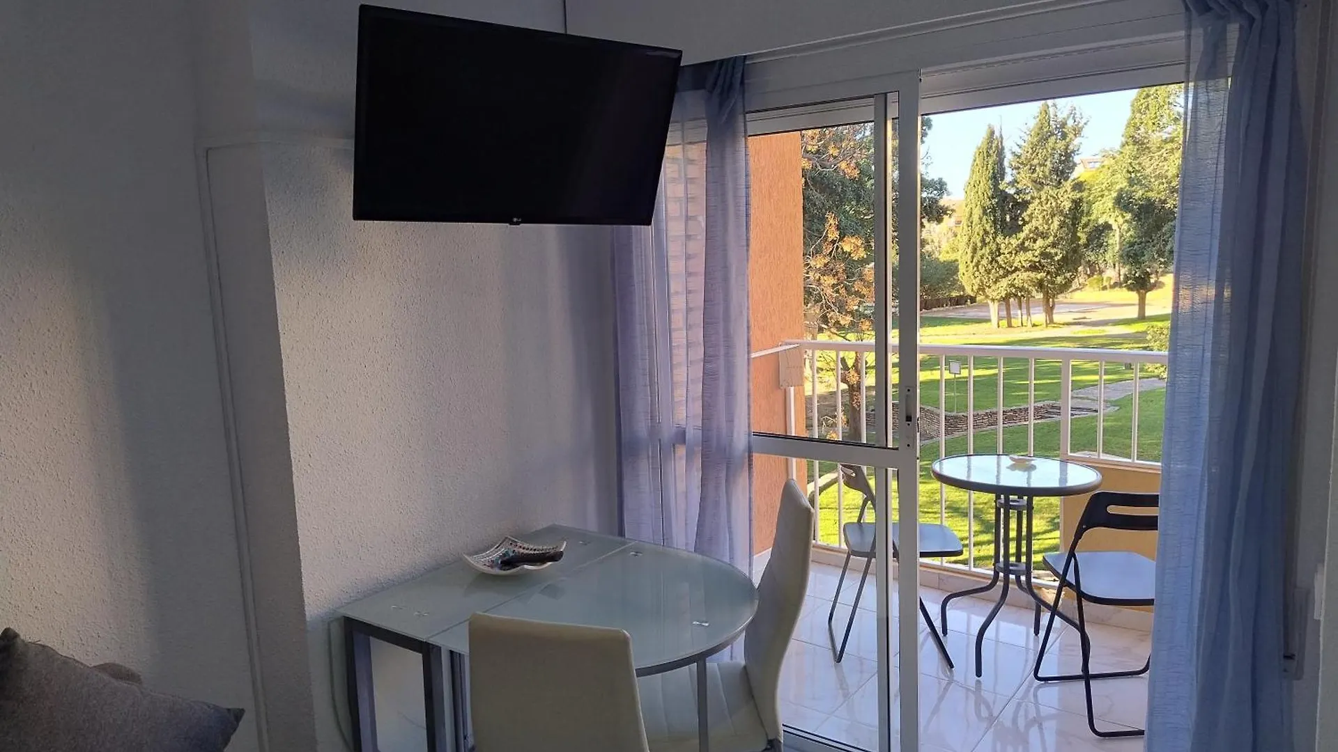 El Estudio De Nahuel Benalmadena Apartment