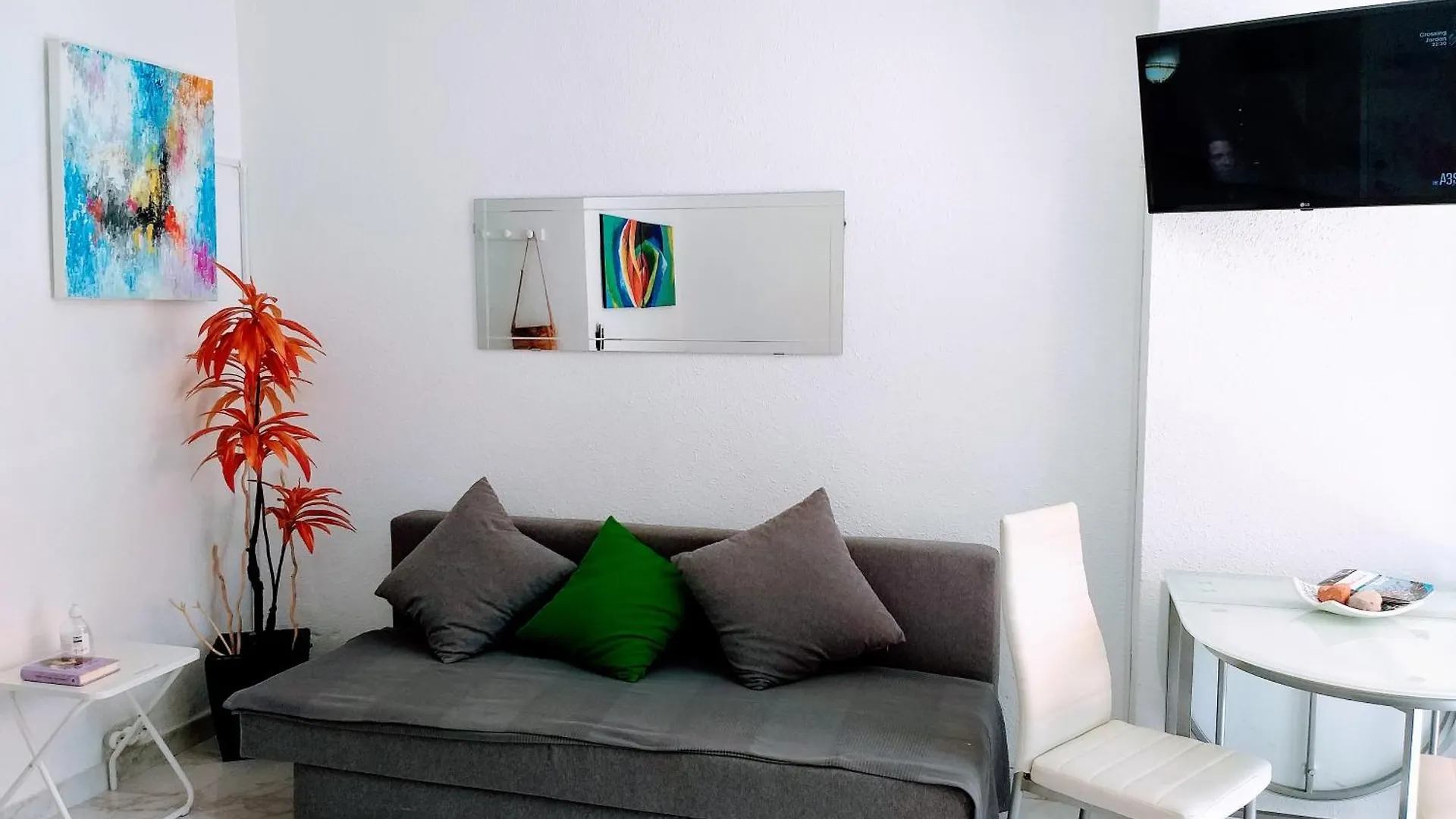 El Estudio De Nahuel Benalmadena